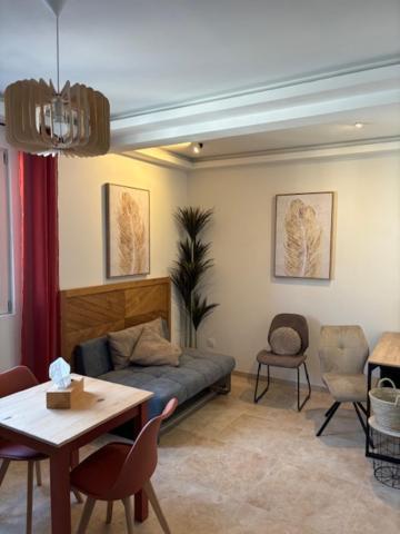 L'Annexe Du Chateau De Saint Genix 外观 照片